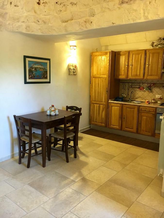 Il Trullo Di Giulietta Bed & Breakfast Impalata Exterior photo