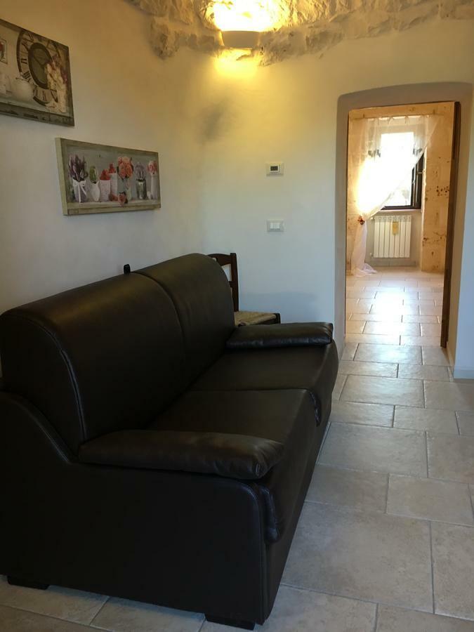 Il Trullo Di Giulietta Bed & Breakfast Impalata Exterior photo