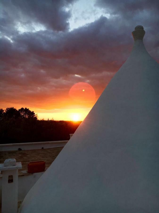 Il Trullo Di Giulietta Bed & Breakfast Impalata Exterior photo